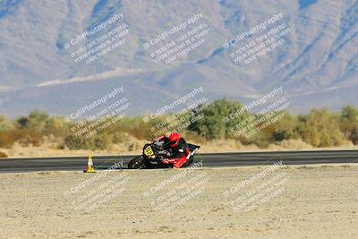 media/Dec-07-2024-CVMA (Sat) [[21c5f1ef85]]/Race 11-Amateur Supersport Open/